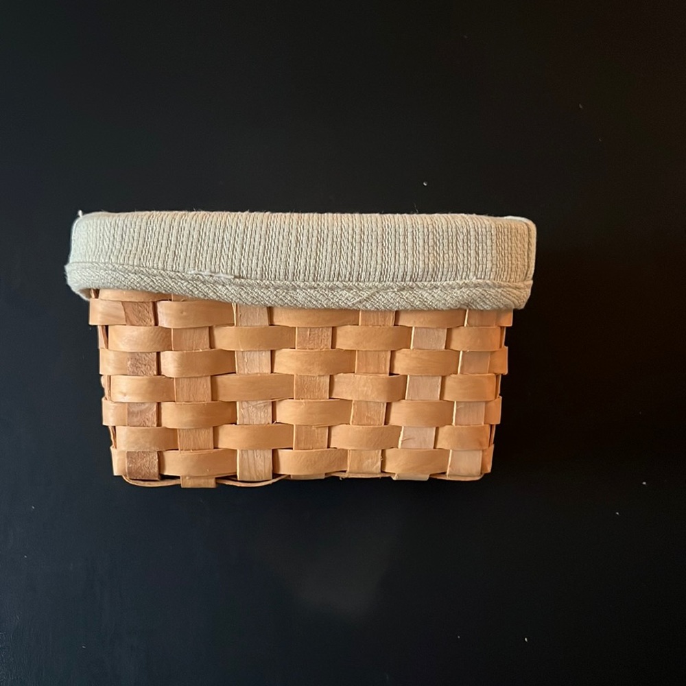 Taskets basket woven wood basket with cloth liner